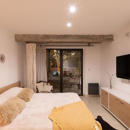 Cbmona Suites Villa Mercedes Εξωτερικό φωτογραφία