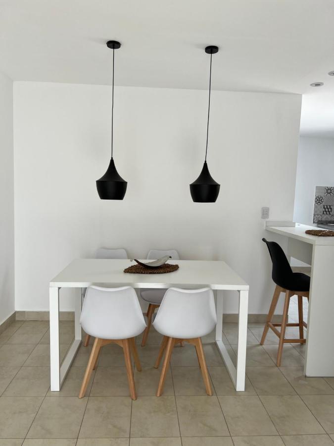 Cbmona Suites Villa Mercedes Εξωτερικό φωτογραφία